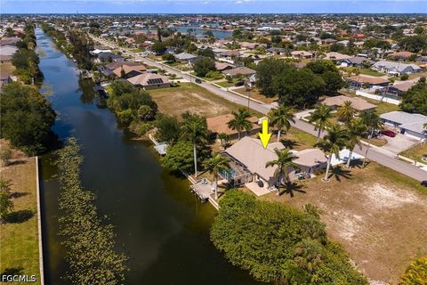 Tiny photo for 516 SE 8th Place, Cape Coral, FL 33990 (MLS # 2026020162)