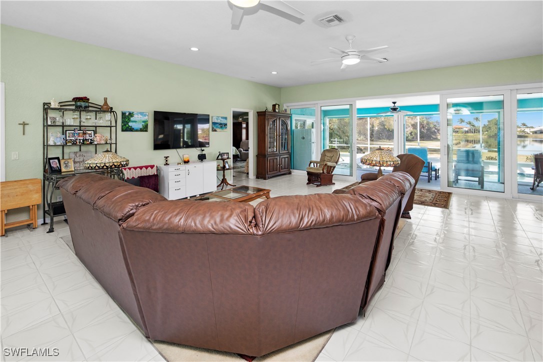 2275 Kenya Lane