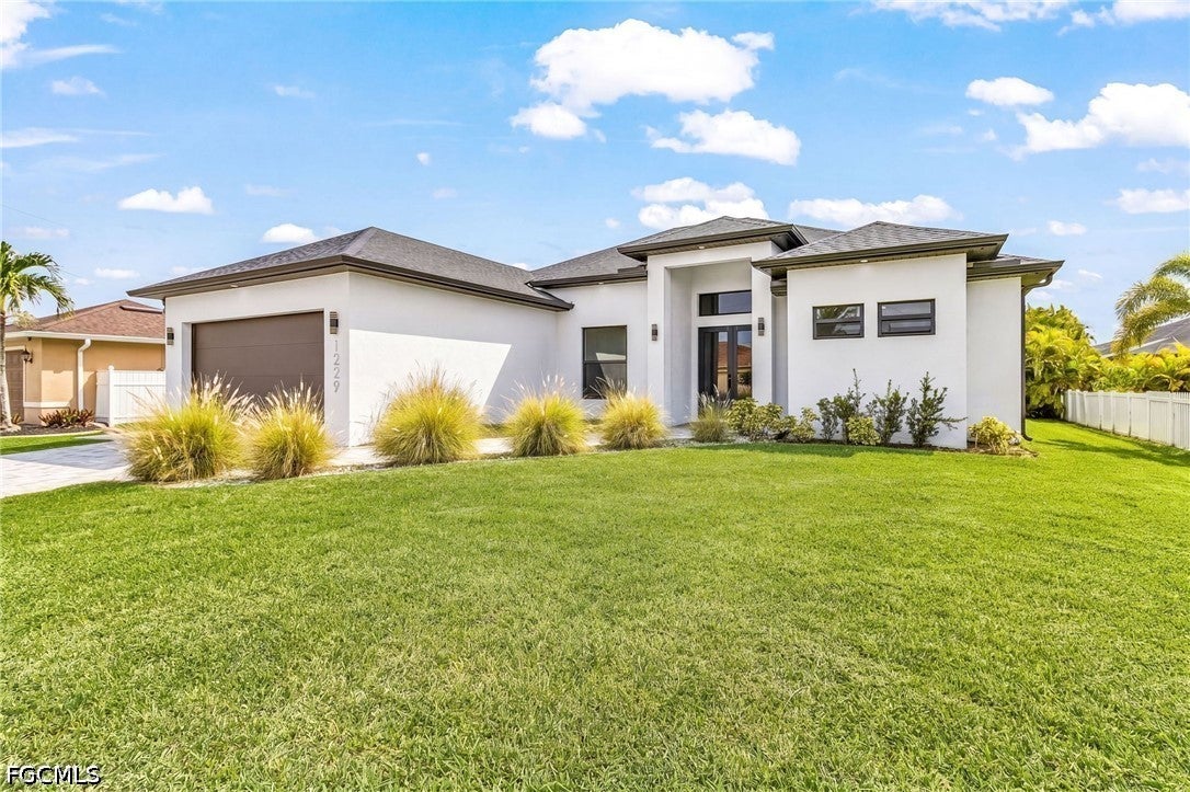 1640 NW 38th Avenue