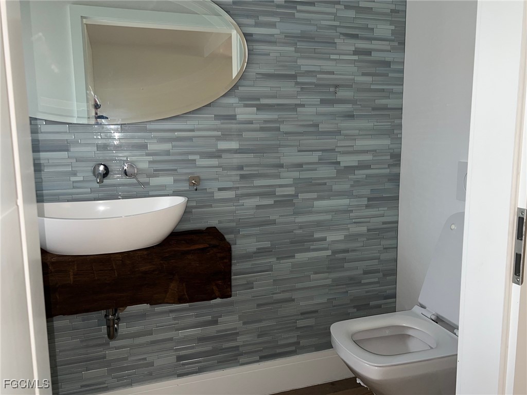 13191 Idylwild Farm Road