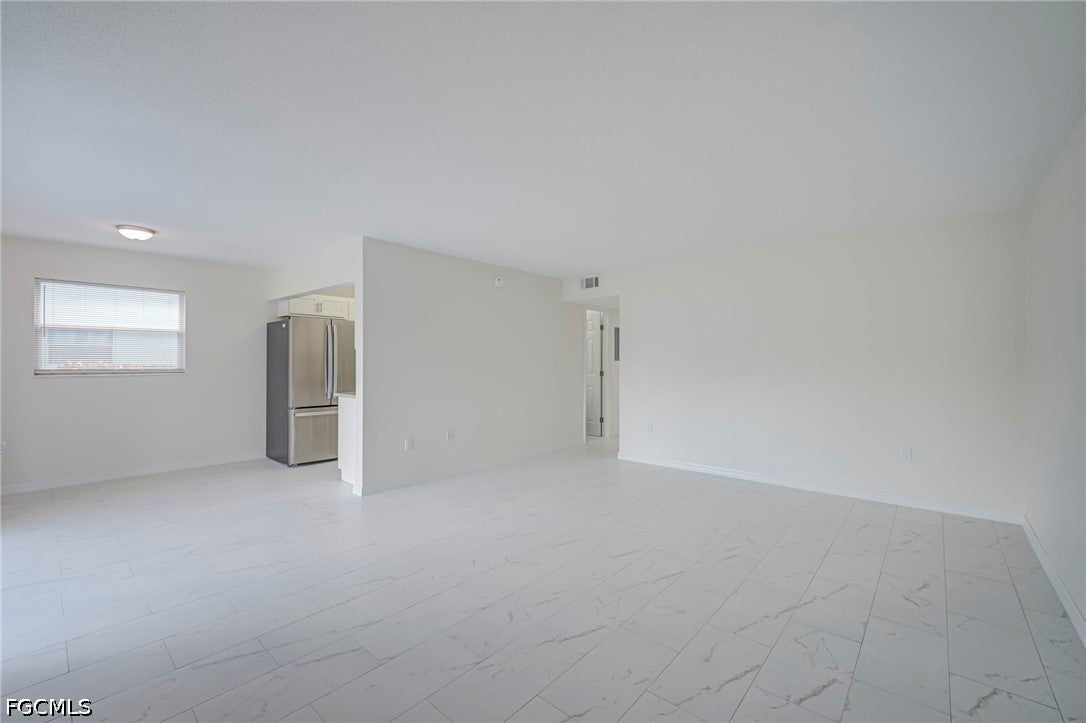 3225 E Riverside Drive 21B