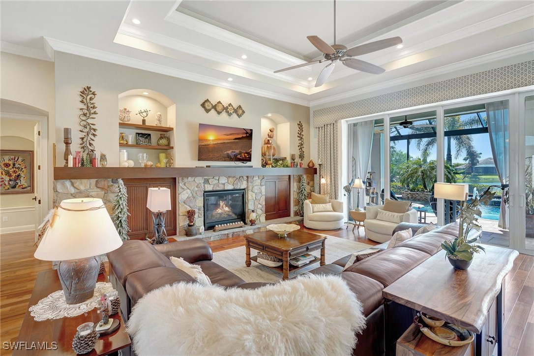 13390 Whispering Oaks Drive