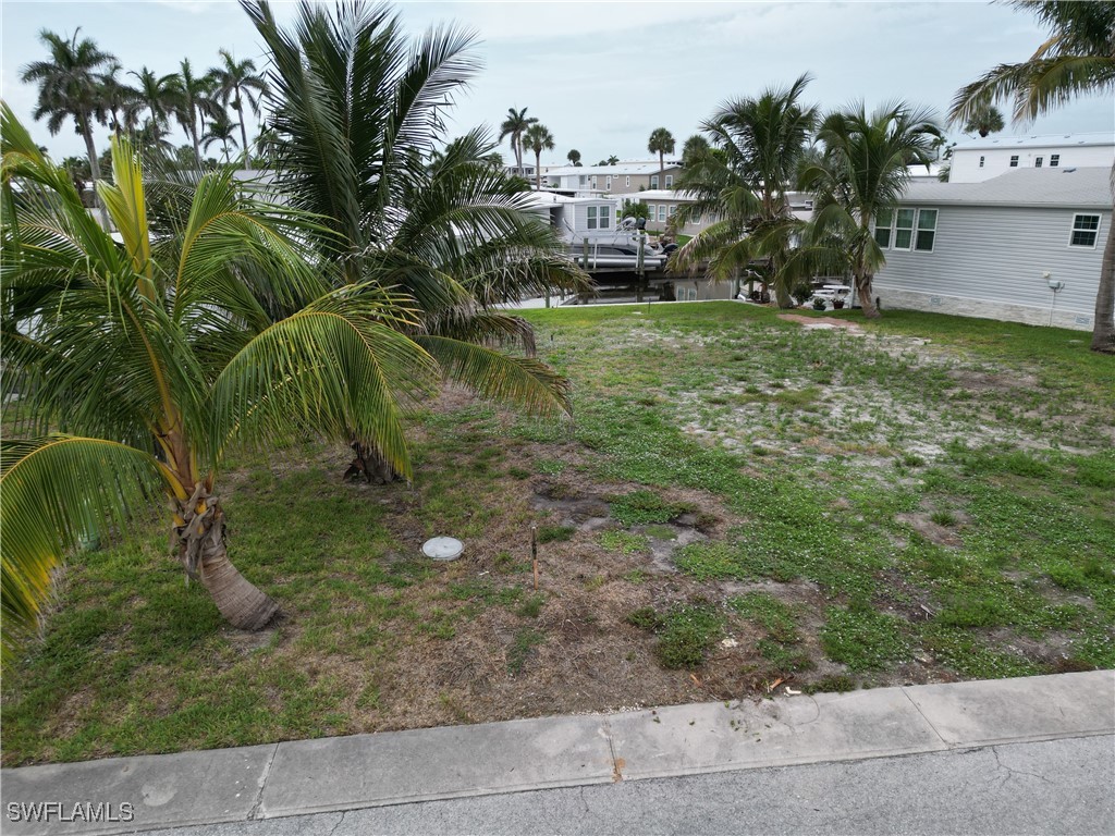 11271 Azalea Lane