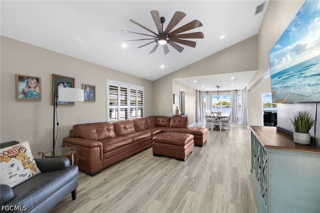 5100 Harborage Drive