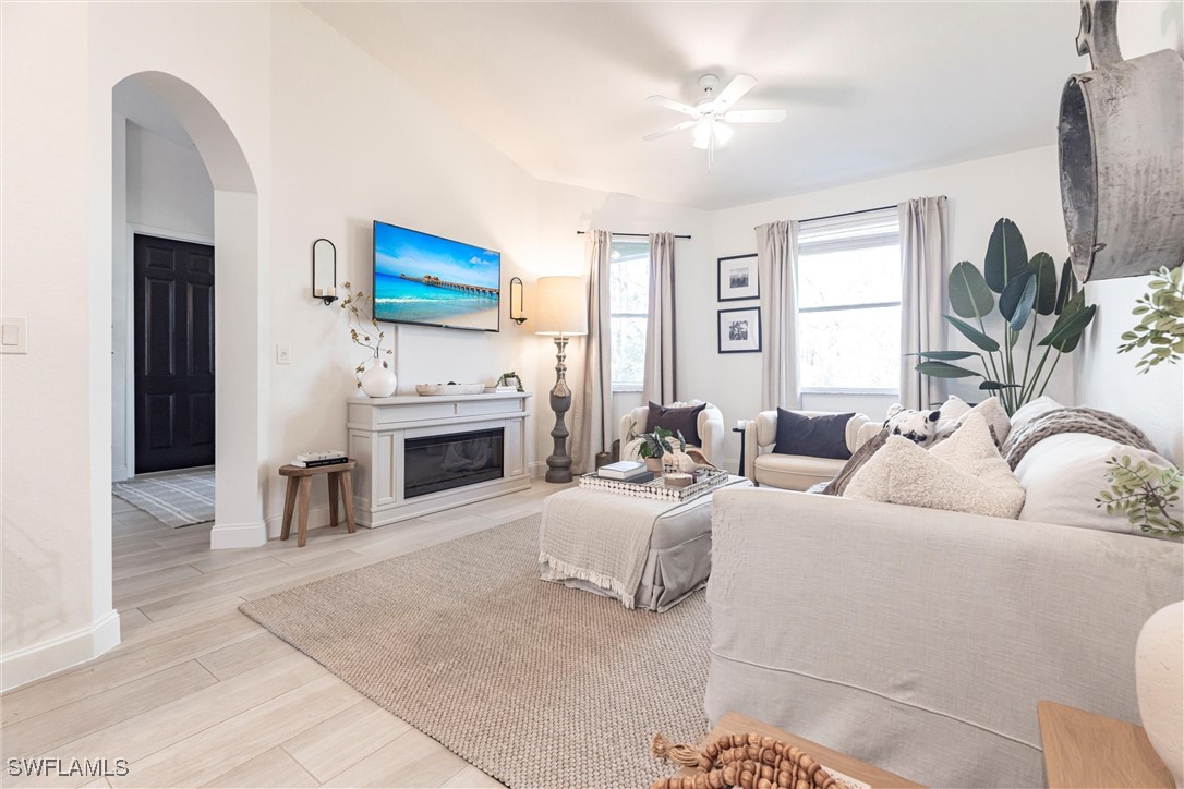 1455 Mariposa Circle 202