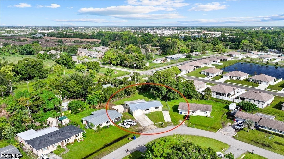 1274 Pondella Circle