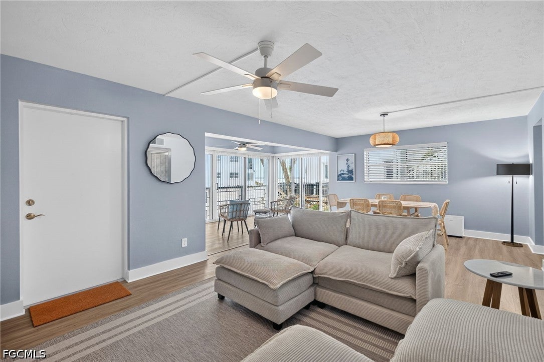 6500 Estero Boulevard F118
