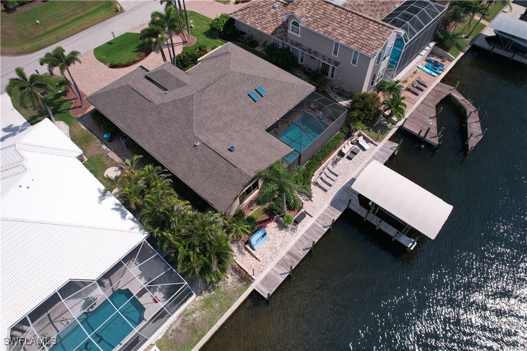 5717 SW 9th Court