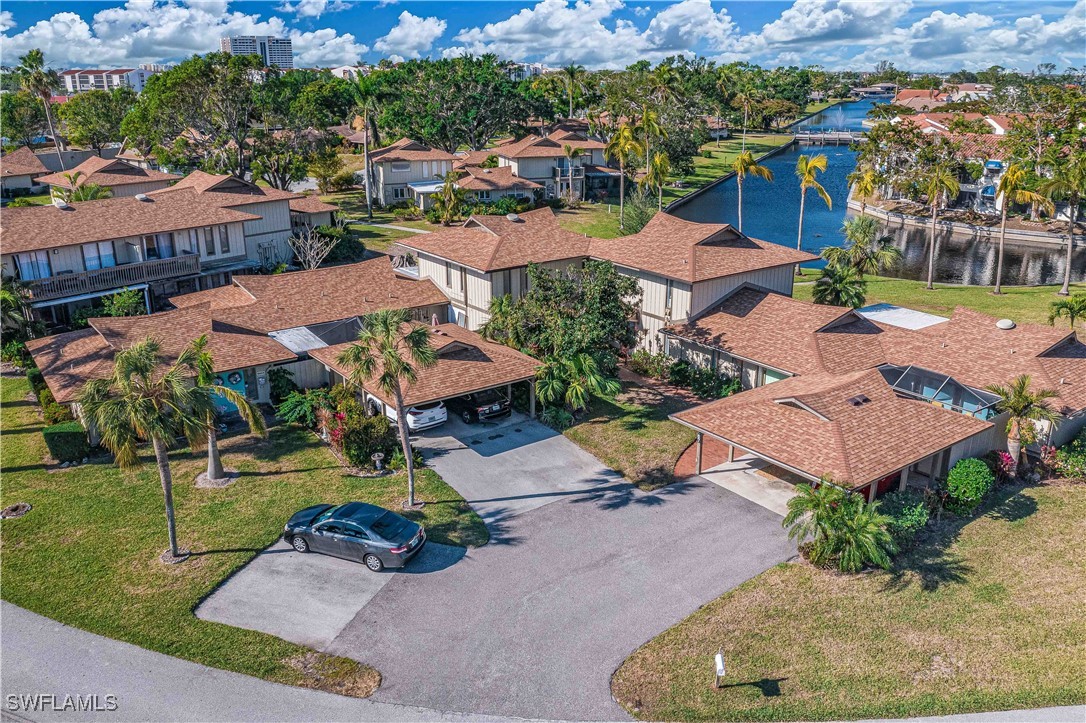 4267 Island Circle C