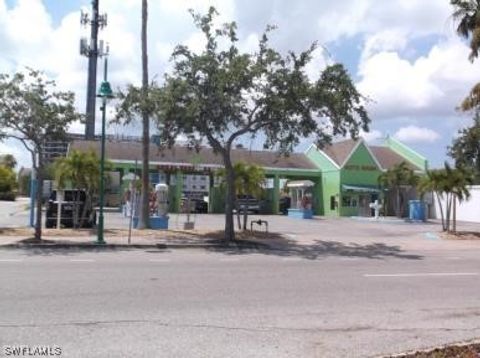 826 Cape Coral Parkway E Cape Coral FL 33904