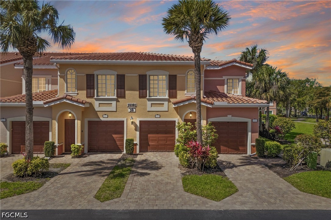 10101 Villagio Palms Way 208