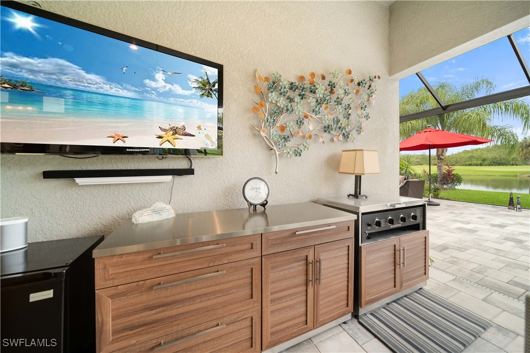 12904 Hadley Court