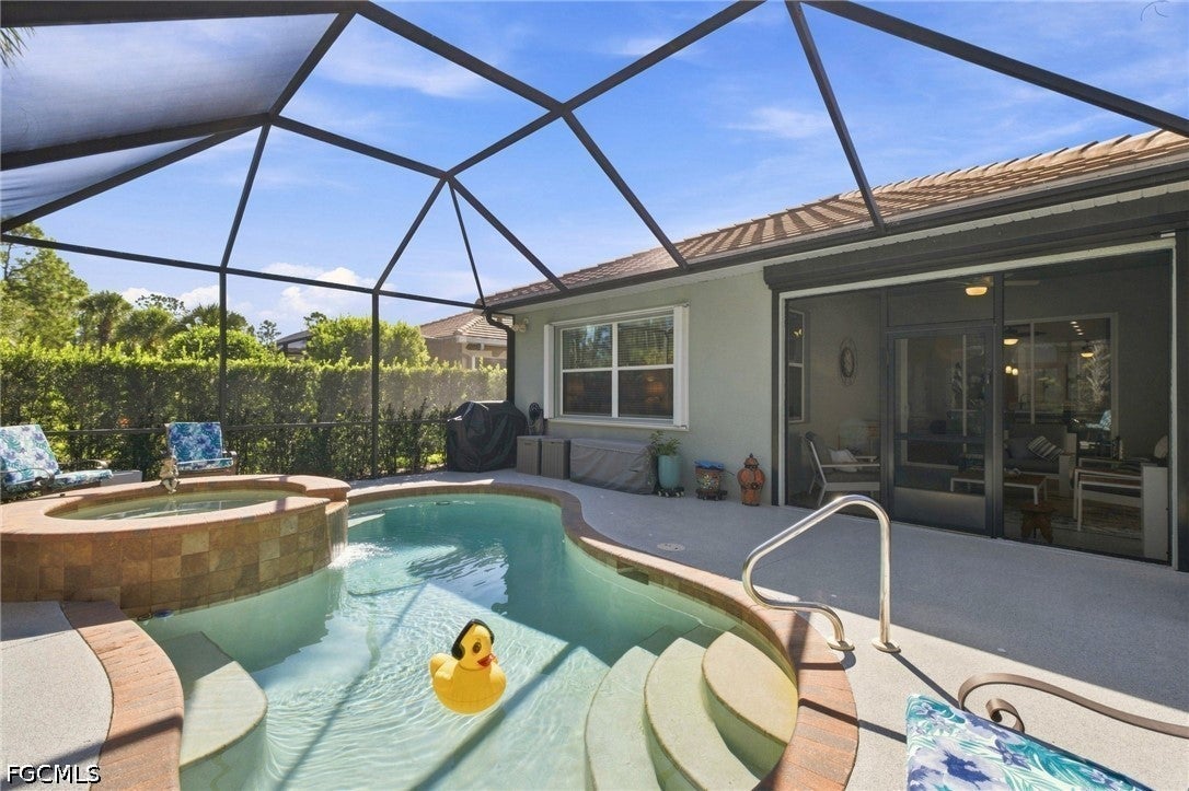 10694 Camarelle Circle