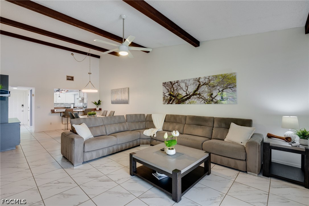 511 SE 43rd Street 203