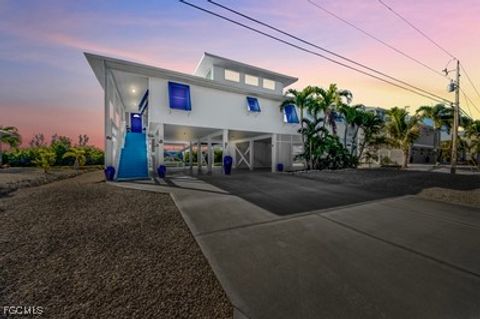 4081 Galt Island Avenue St James City FL 33956