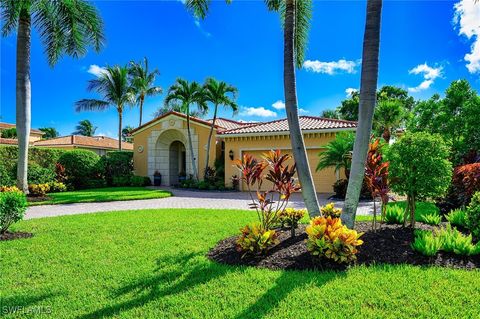 A home in NAPLES