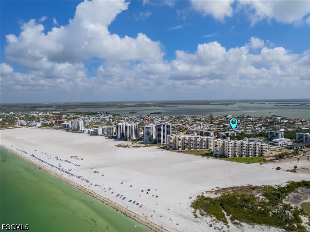 9 Fairview Boulevard