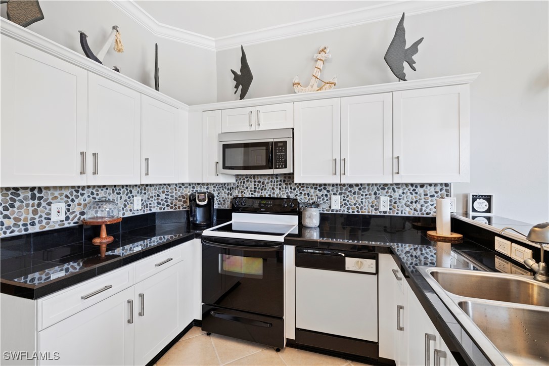 3487 Ocean Bluff Court