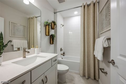 Tiny photo for 274 Lakeside Breeze Way, Lehigh Acres, FL 33936 (MLS # 2026018793)