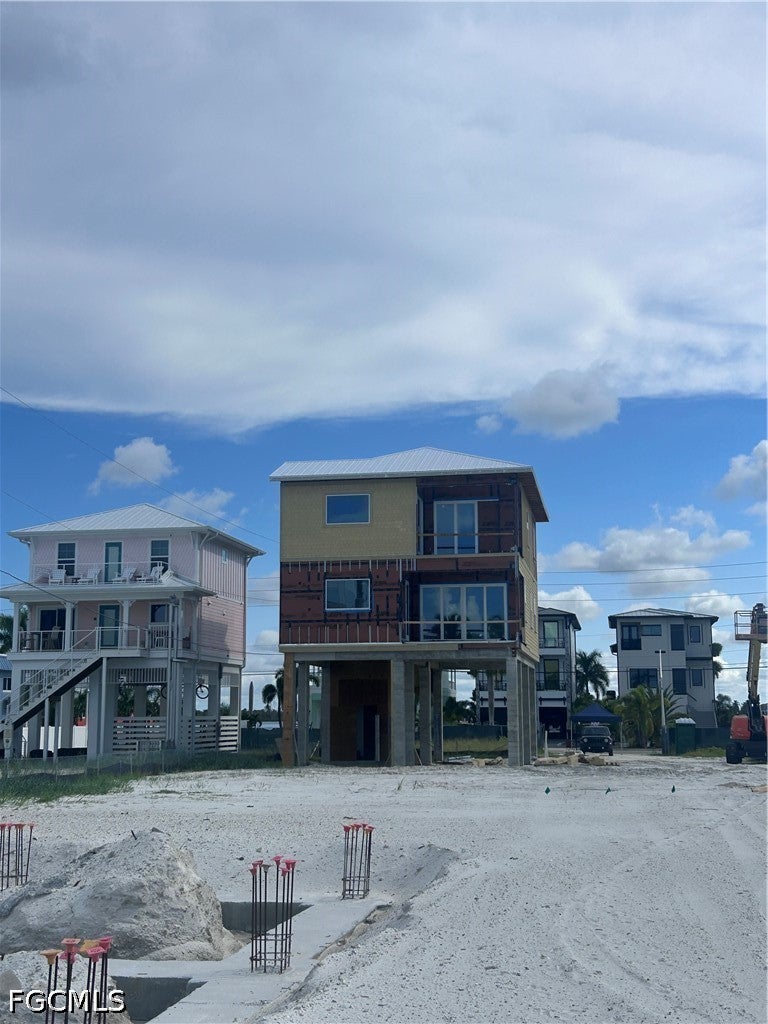 452 Estero Boulevard