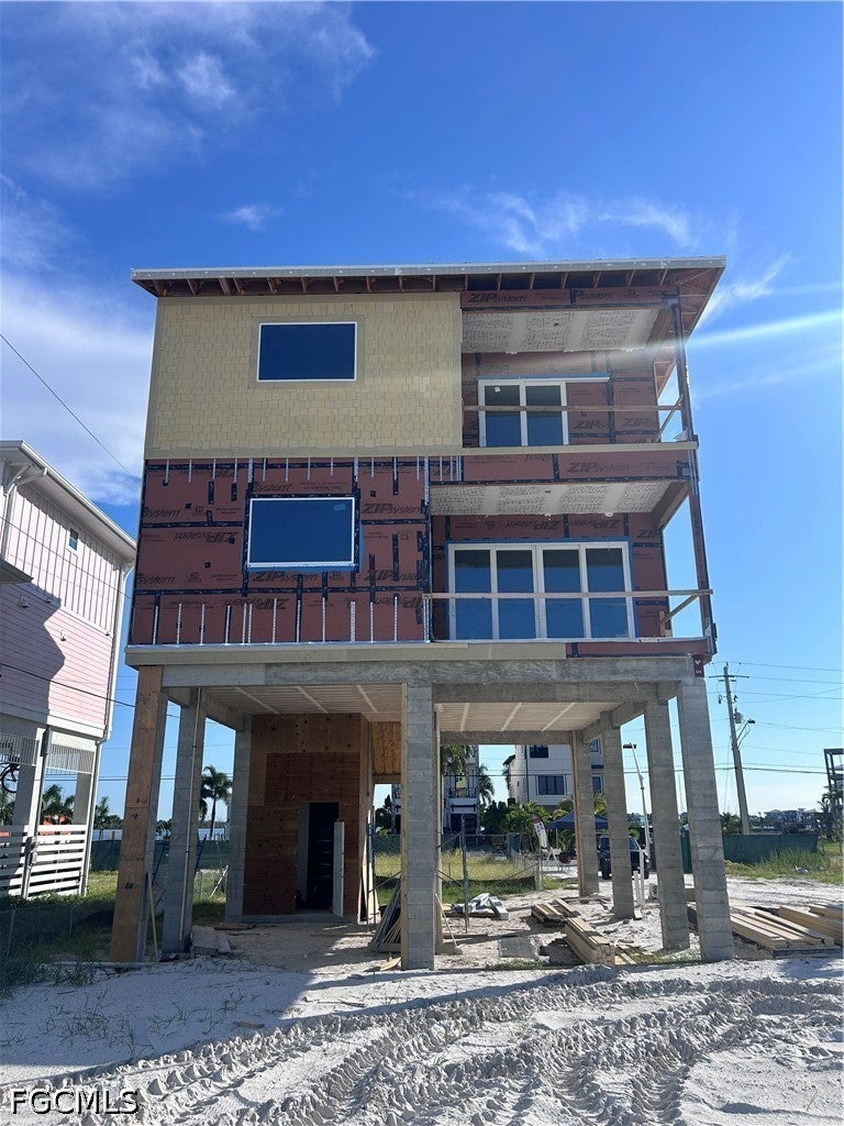 452 Estero Boulevard