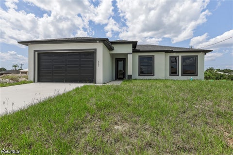 Tiny photo for 4002 9th Street SW, Lehigh Acres, FL 33976 (MLS # 2026030873)