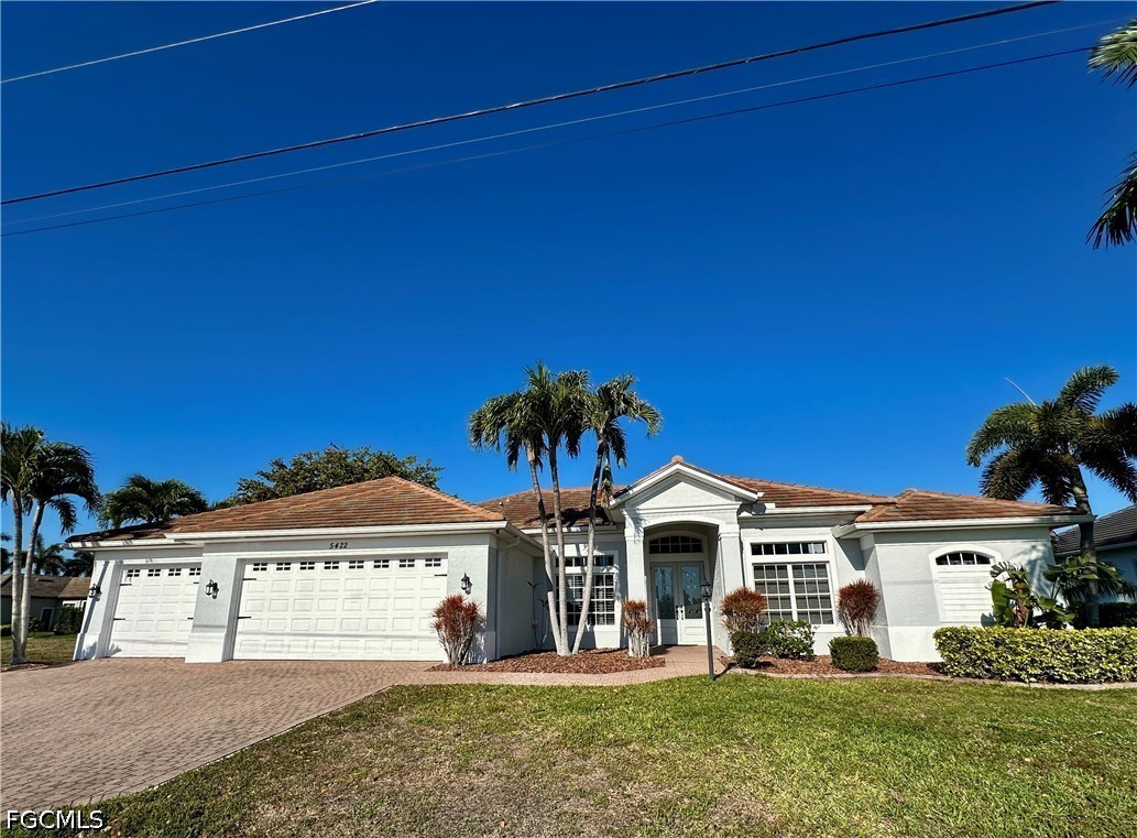Cape Coral, Florida, 33914, United States, 3 Bedrooms Bedrooms, ,4 BathroomsBathrooms,Residential,Active,2014601