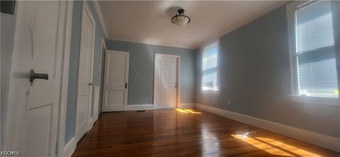 Tiny photo for 519 S Ridgewood Avenue, Daytona Beach, FL 32114 (MLS # 2026018368)