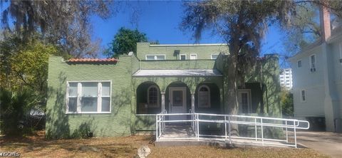 Photo of 519 S Ridgewood Avenue, Daytona Beach, FL 32114 (MLS # 2026018368)