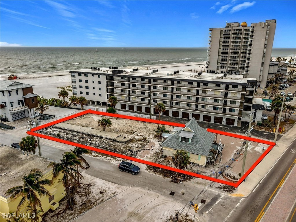 2100 Estero Boulevard