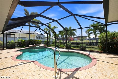 Tiny photo for 122 SE 29th Street, Cape Coral, FL 33904 (MLS # 2026018528)