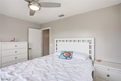 Tiny photo for 122 SE 29th Street, Cape Coral, FL 33904 (MLS # 2026018528)