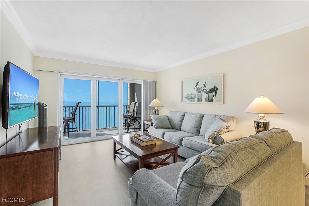 25870 Hickory Boulevard 704