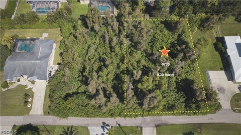 6733 Fairview Street Fort Myers FL 33966