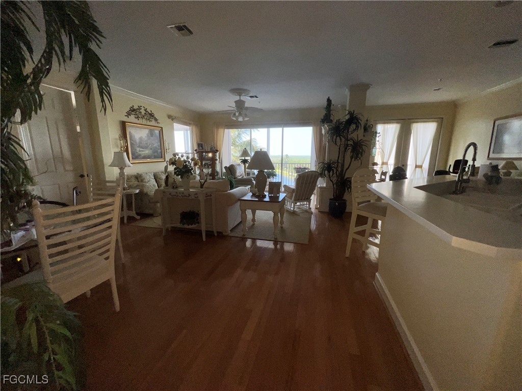 9111 Southmont Cove 302