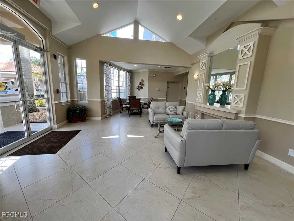 9111 Southmont Cove 302