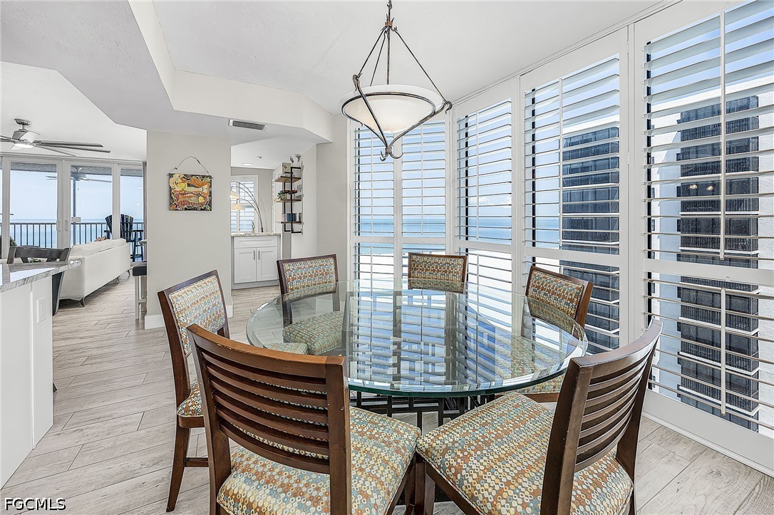 6620 Estero Boulevard 1006