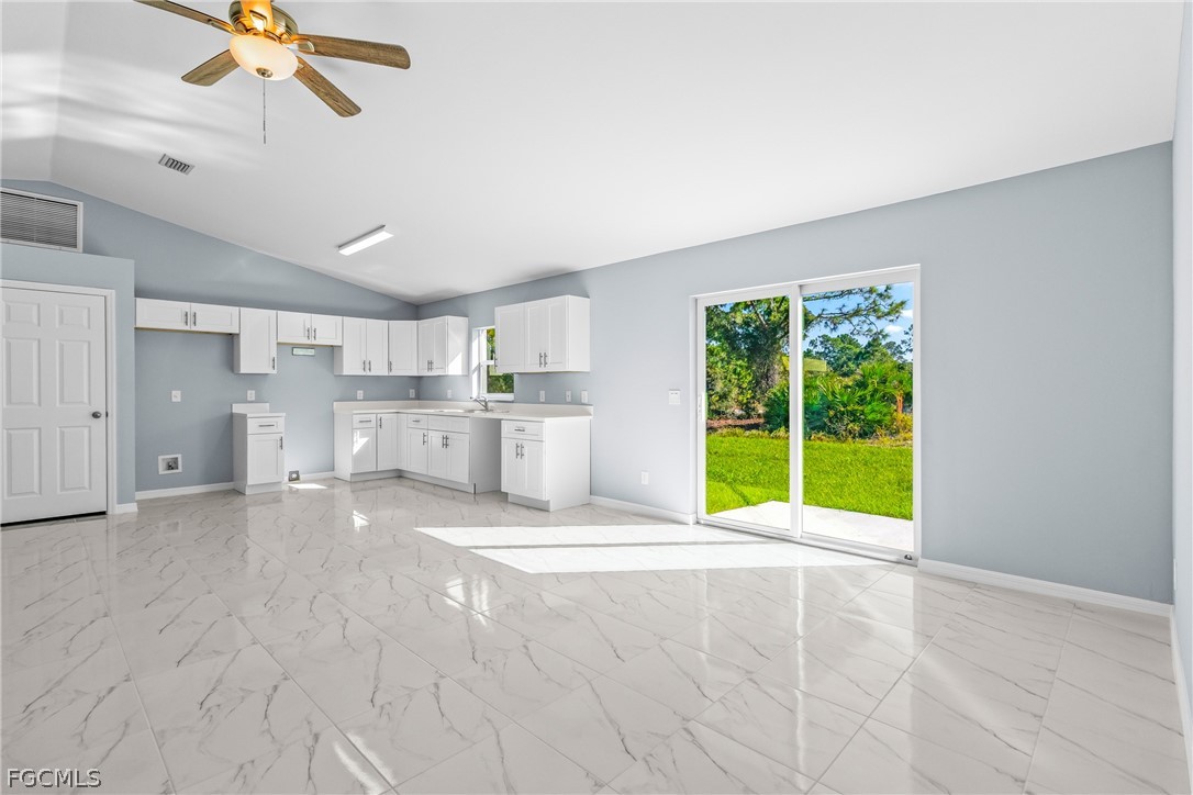 1246 Ecclesia Street E