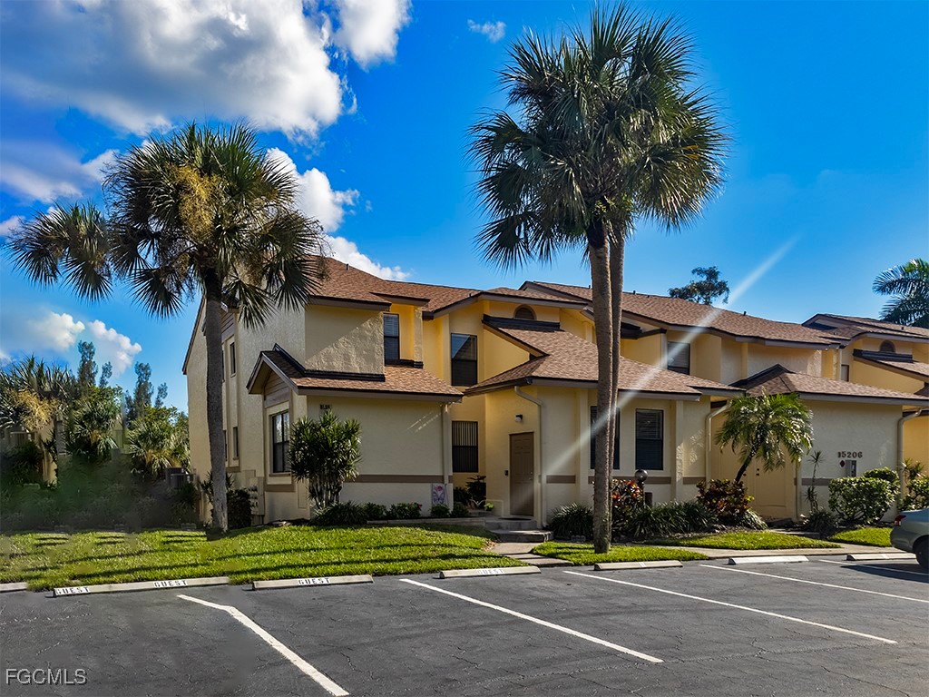 15206 Parkside Drive 201