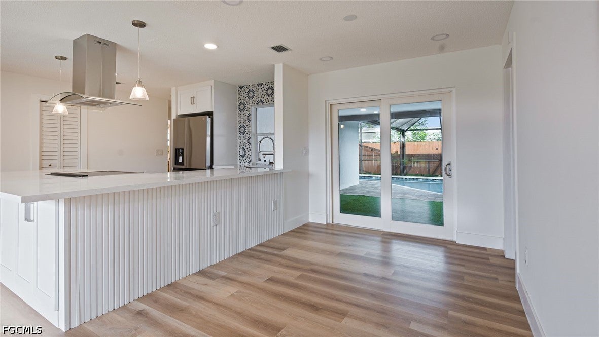 1393 White Cedar Lane