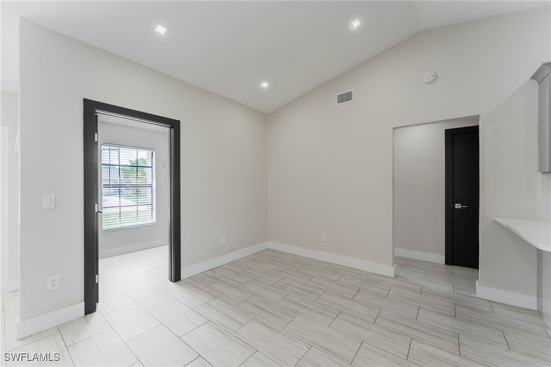 105 NE 9th Place