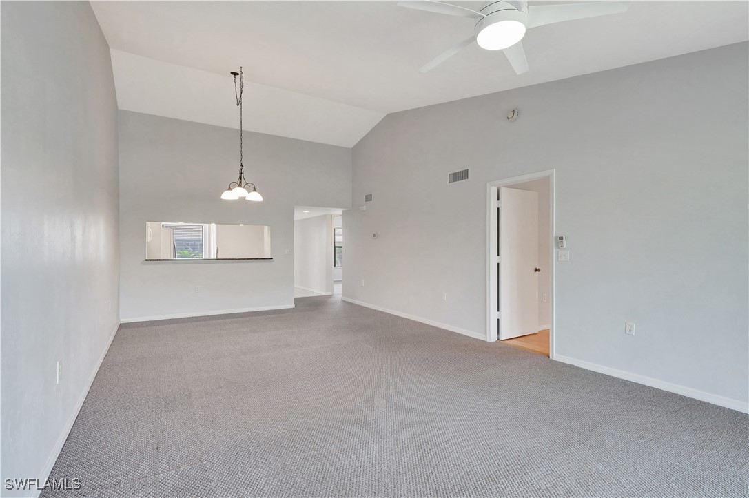 1211 Commonwealth Circle C202