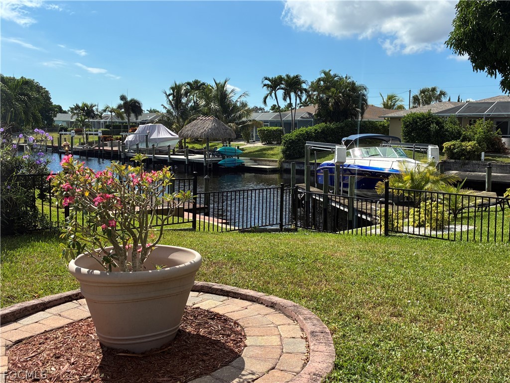 4047 Country Club Boulevard