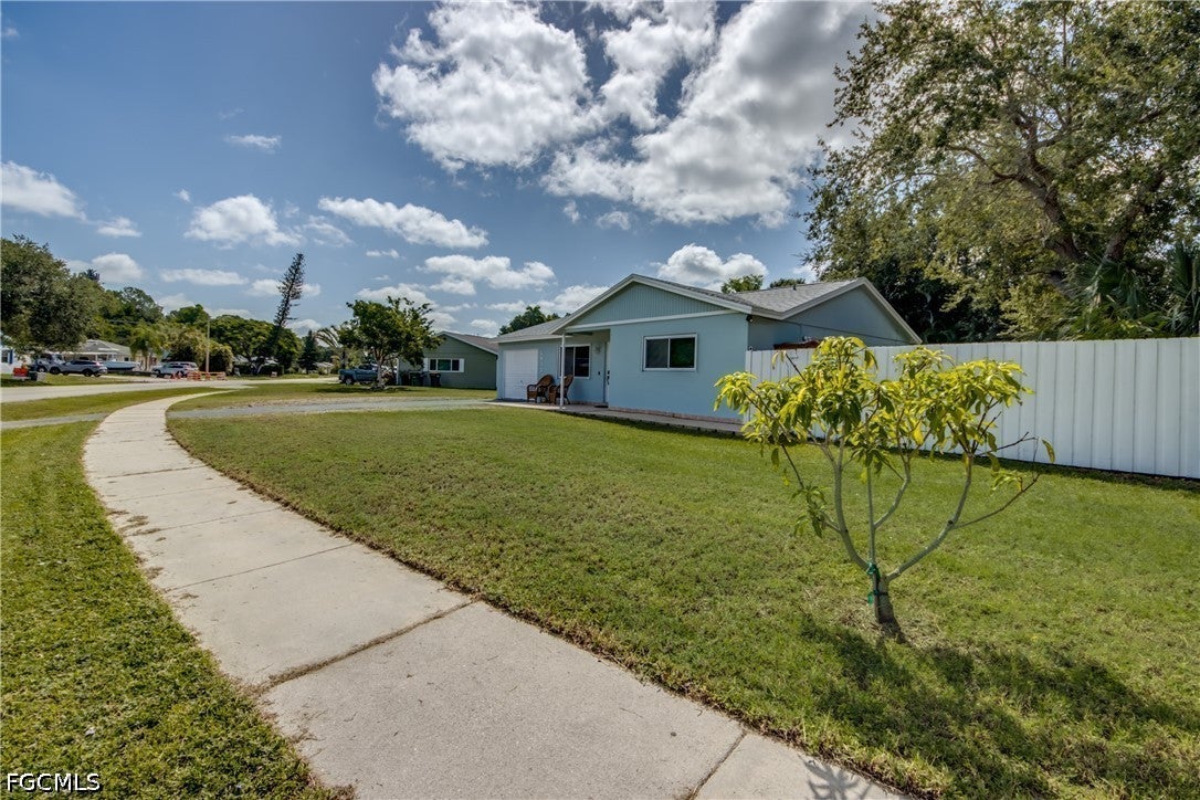 2912 Poinciana Drive