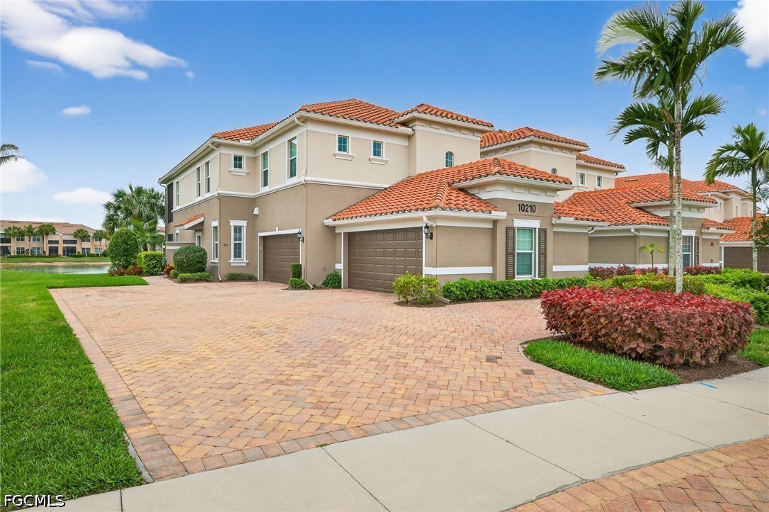 10210 Glastonbury Circle 101