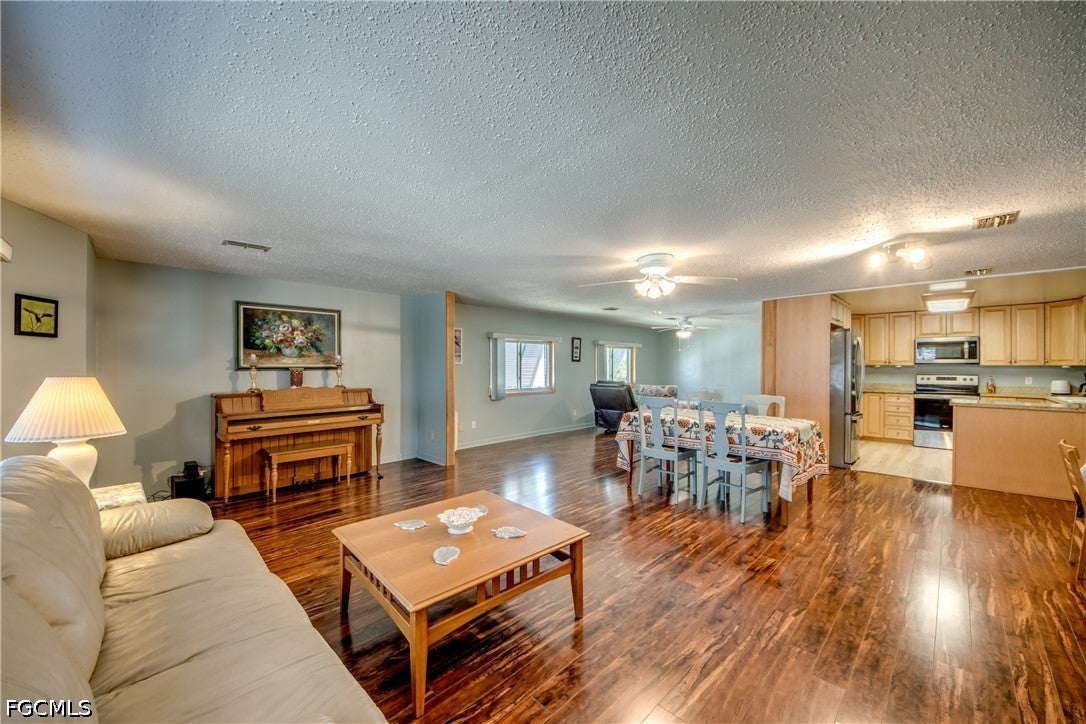 4639 Catfish Court