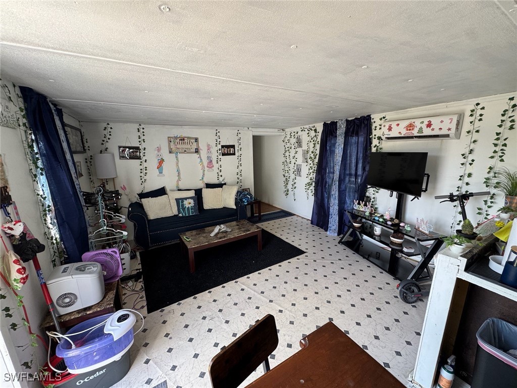 710 Cypress Circle