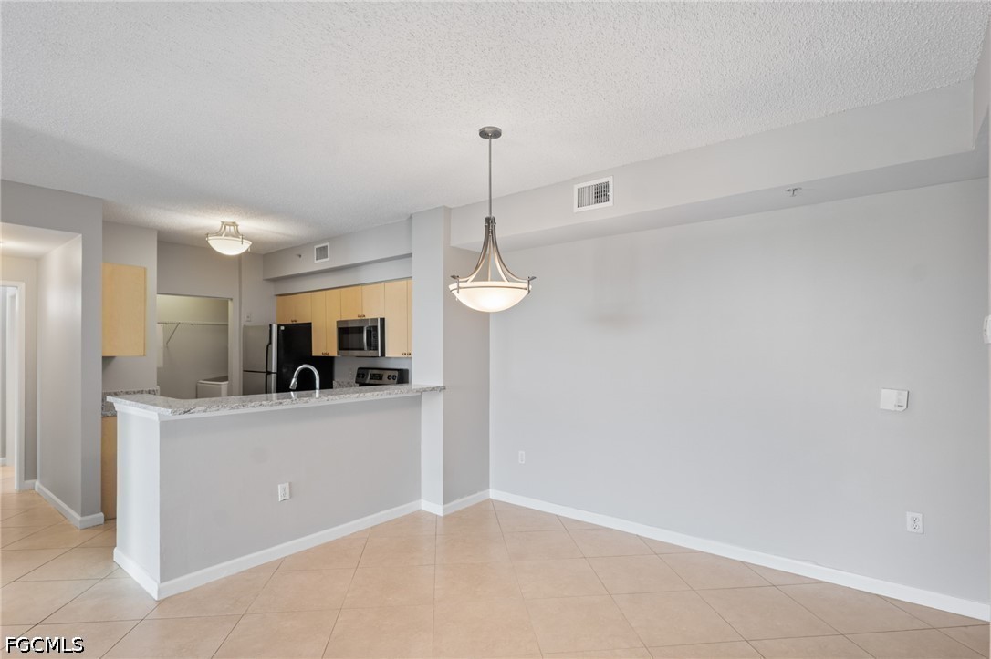 1105 Reserve Court 201