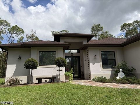 190 2nd Street SE Naples FL 34117