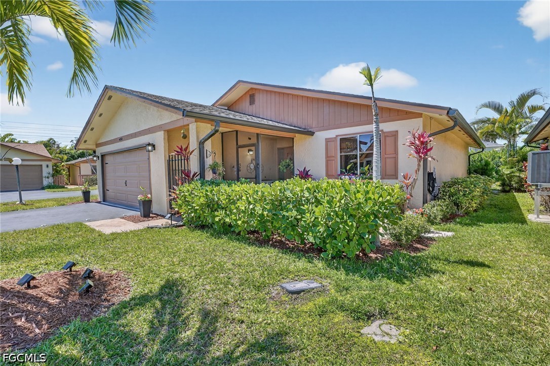 6458 Royal Woods Drive